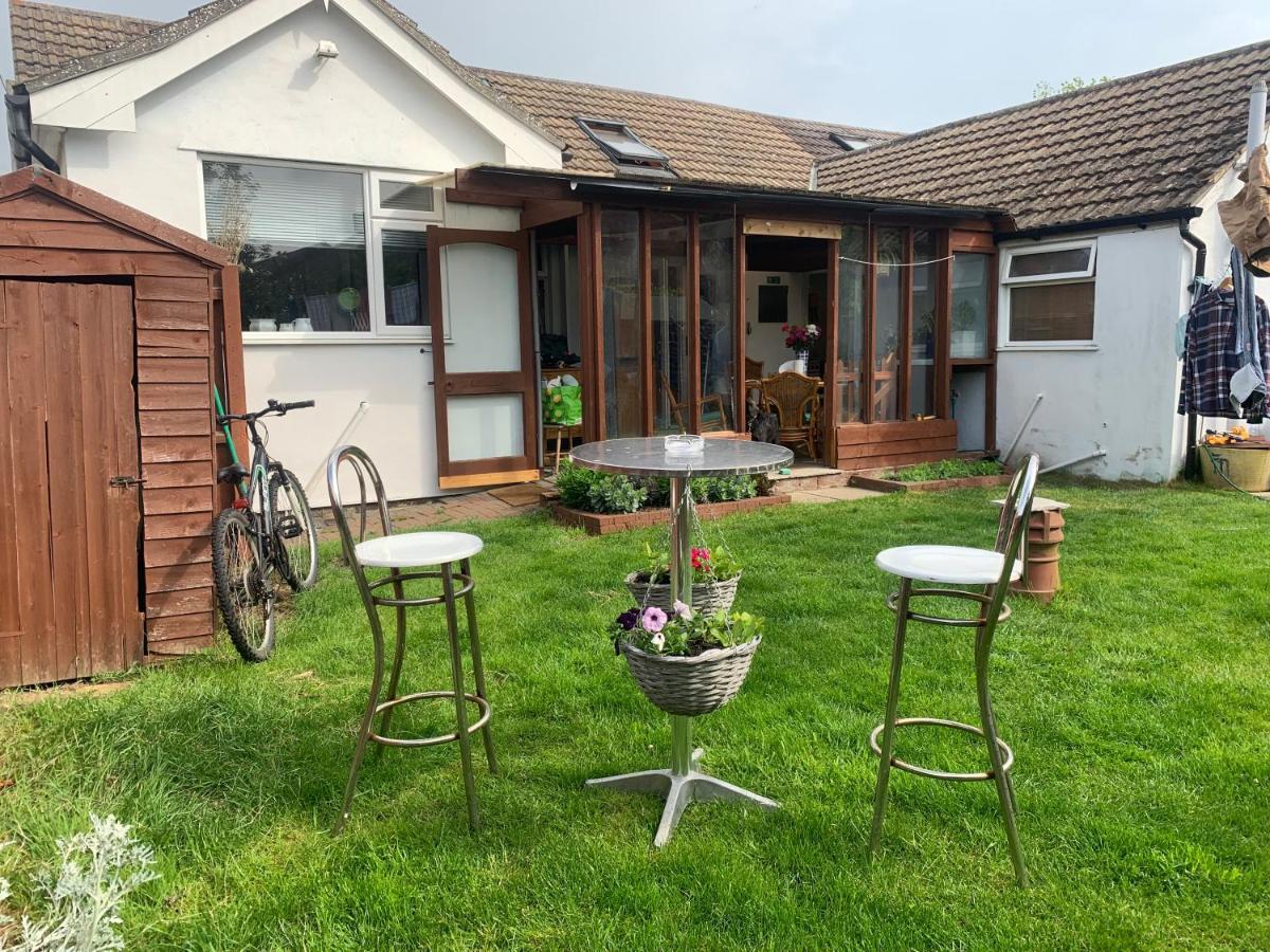 Bed and Breakfast Hikers & Bikers Refuge Ipswich Esterno foto